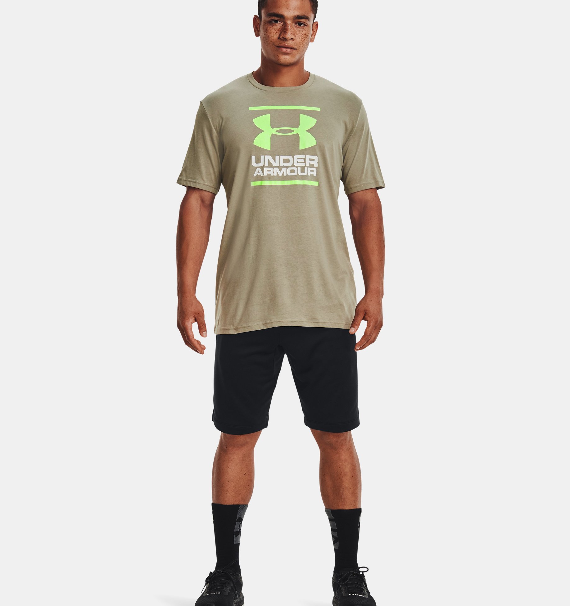 Fast-Drying T Shirt with Graphic Under Armour Mens UA GL Foundation Short Sleeve Tee Super Soft Training and Fitness